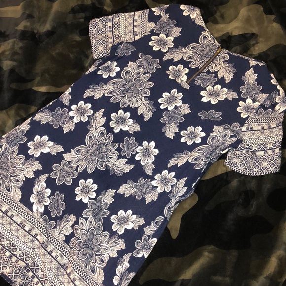 Dainty hooligan navy and white floral smock dress - Picture 4 of 4
